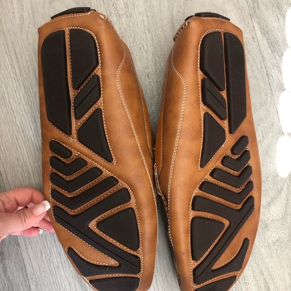 Men's Tan Loafers - Picture 4 of 4